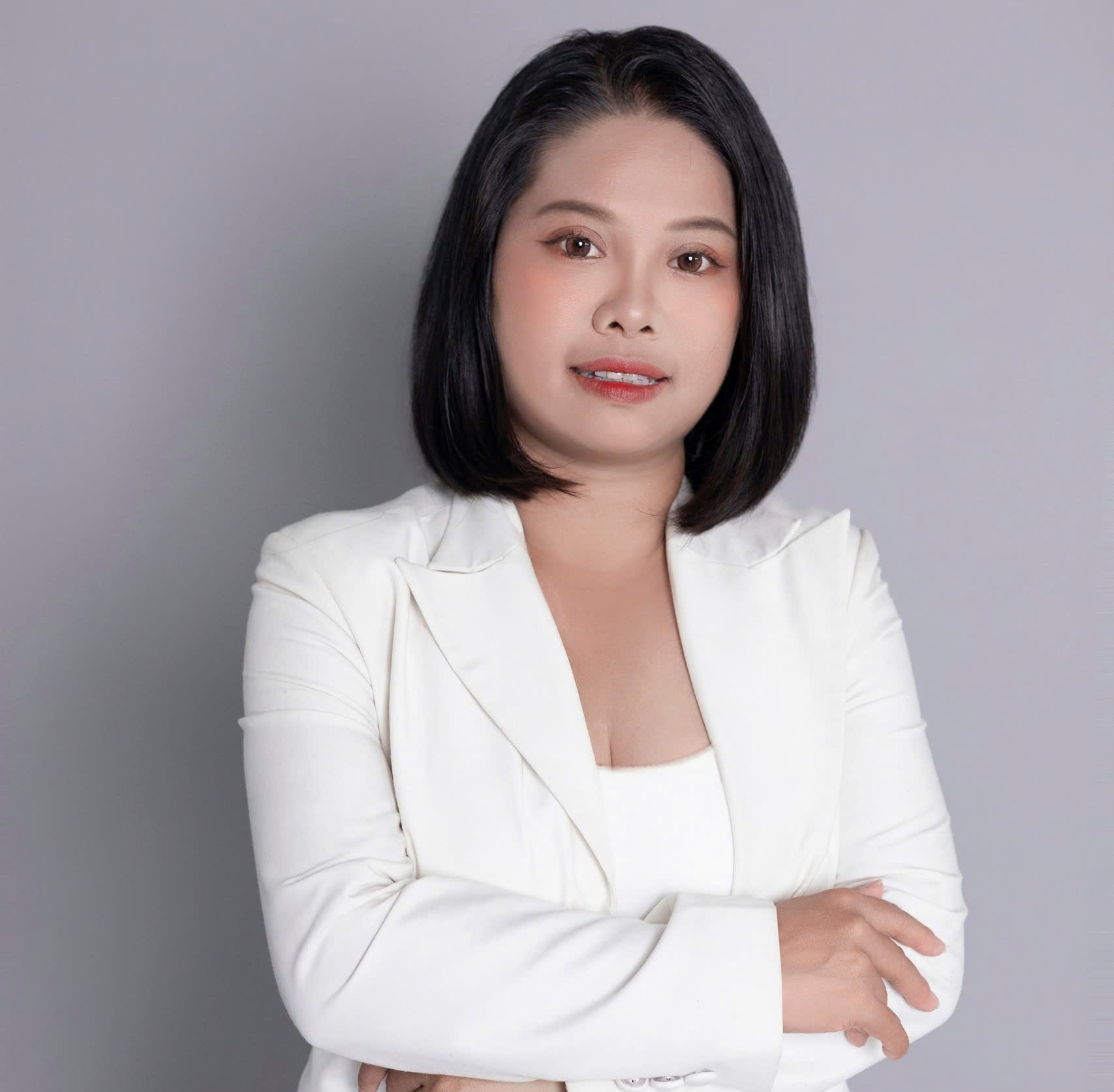 NGUYỄN THỊ HUYỀN CHI